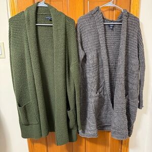 (2) American Eagle Open Front Long Cardigan Shawl Collar /Hooded XS/S Grey Green